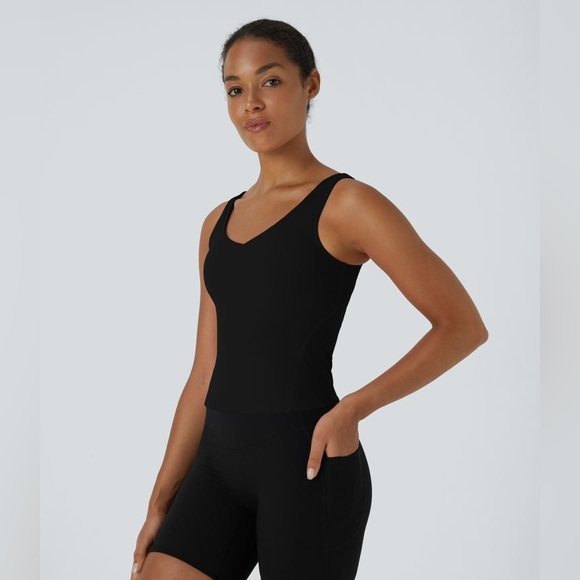 Halara SoftlyZero™ Plush Padded V Neck Plain Tank Top - size Small - Picture 3 of 11